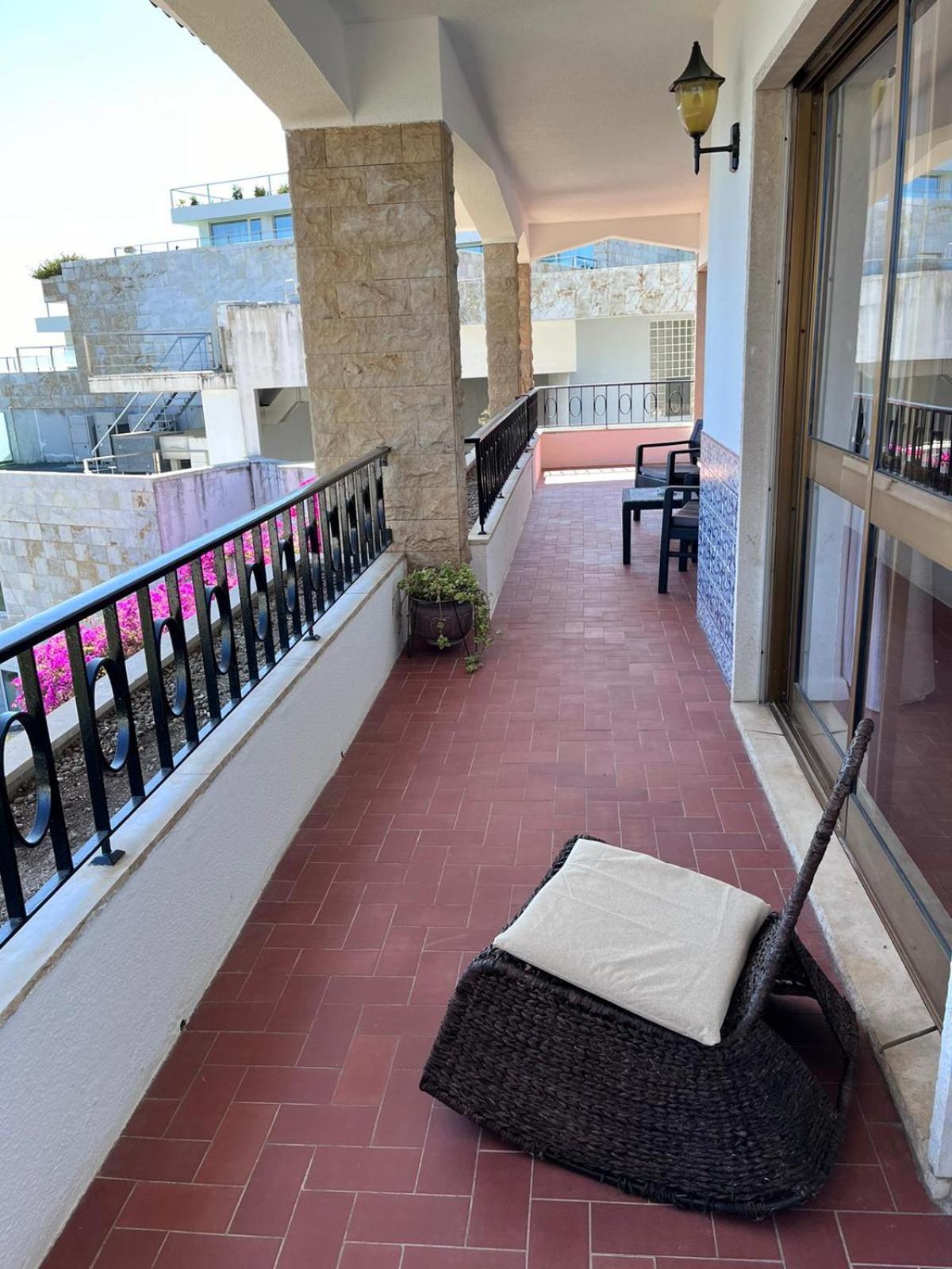 Spacious Seaside House * Cascais