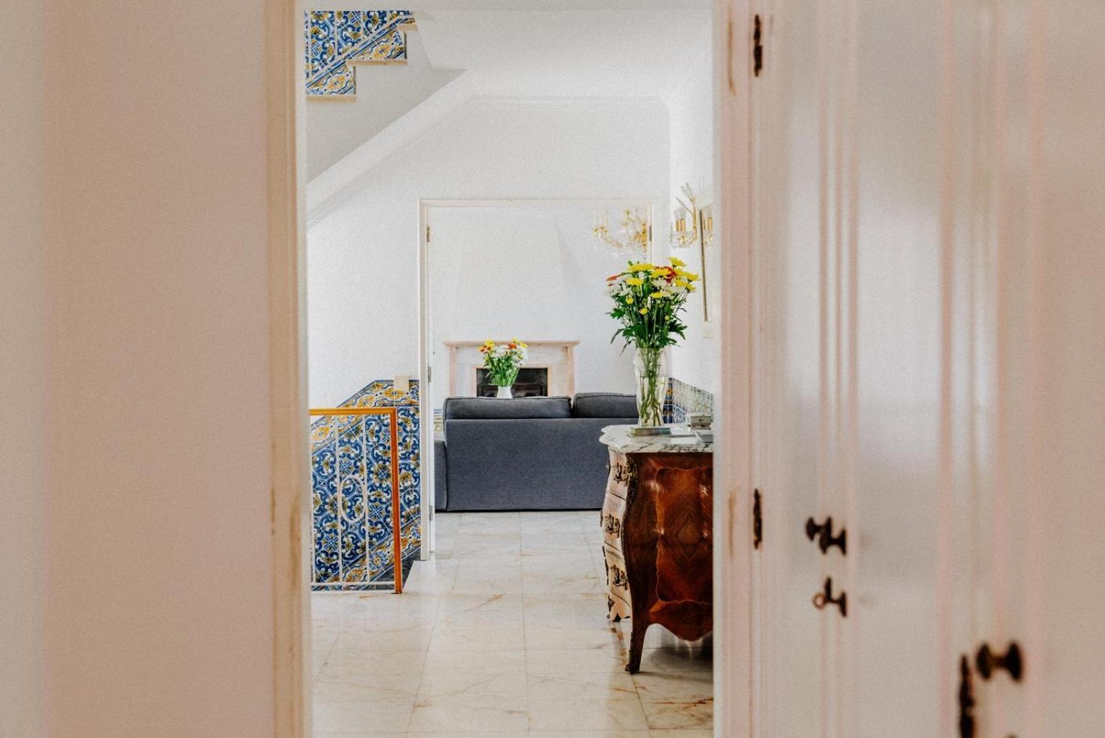 Spacious Seaside House Cascais