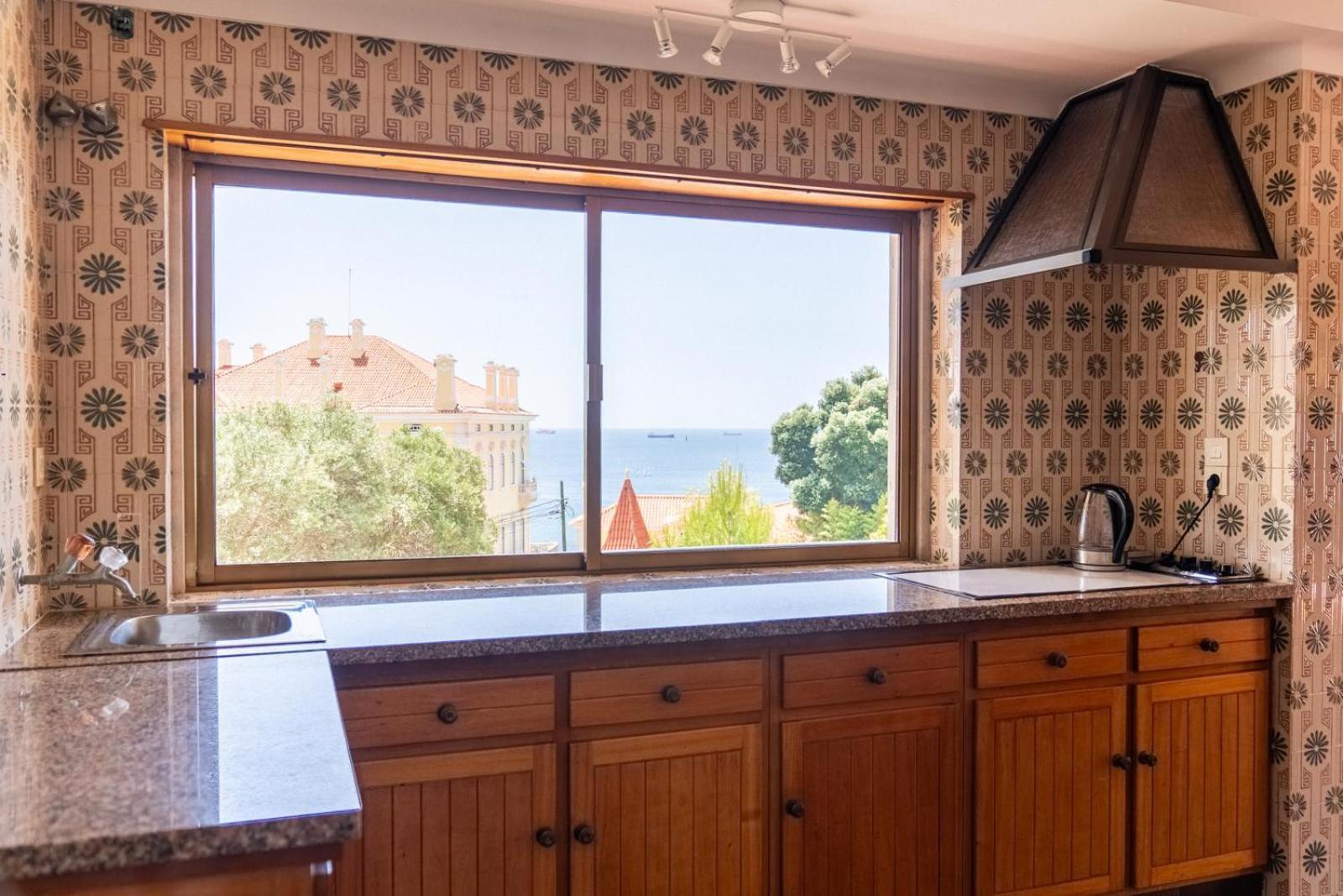Villa Spacious Seaside House *